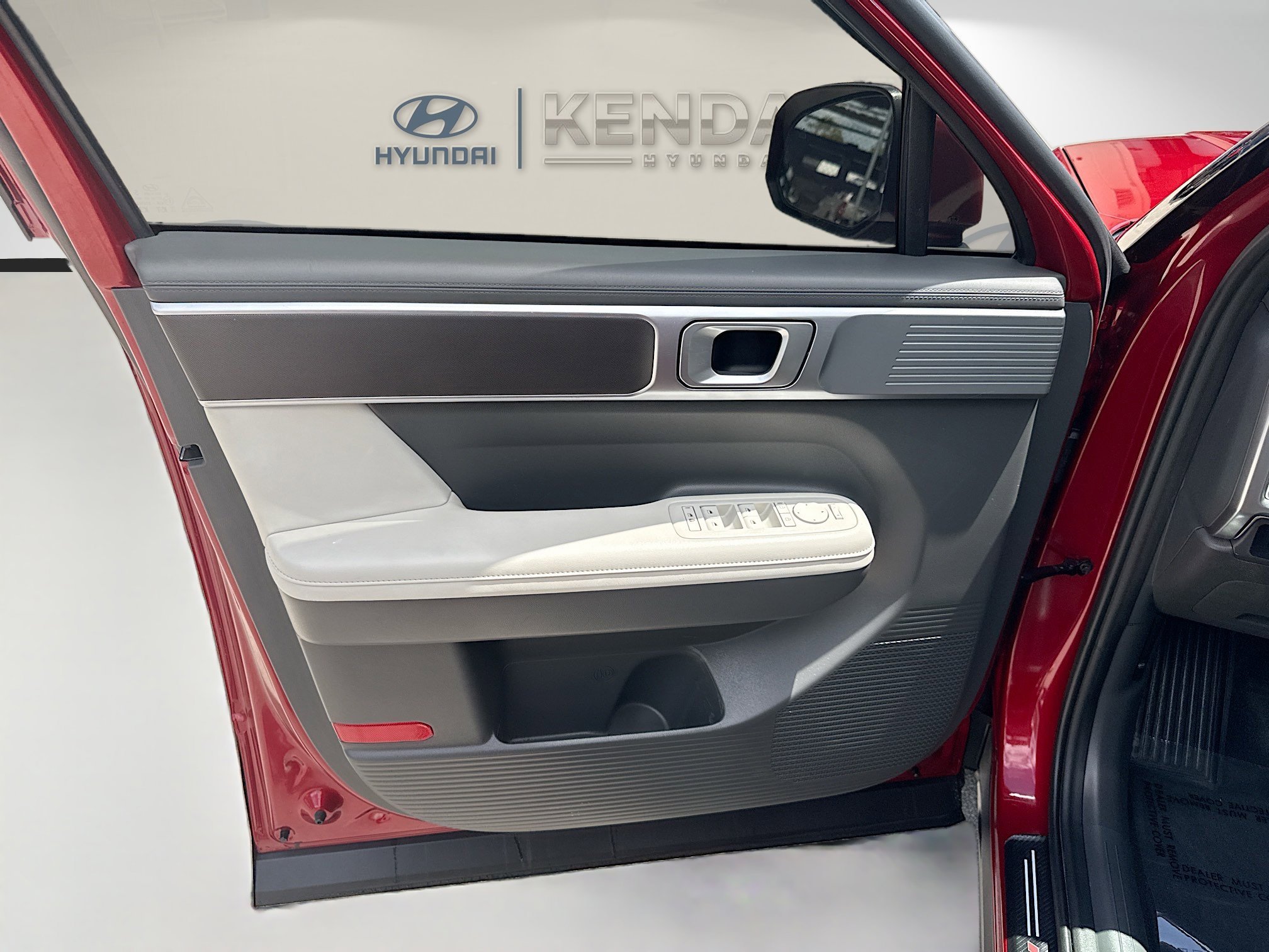 Used 2024 Ultimate Red Hyundai SEL image 17