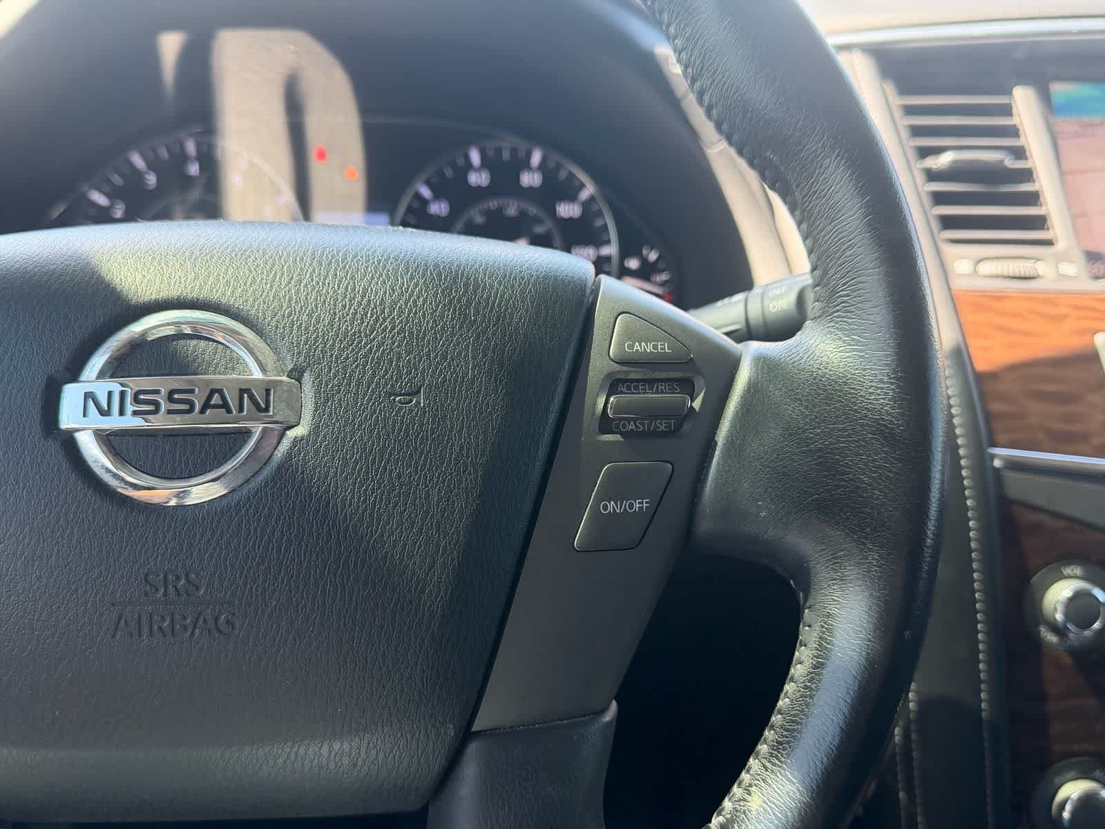 Used 2018 Gun Metallic Nissan SL image 14