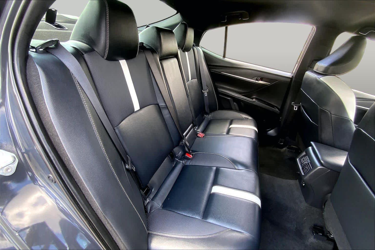 Used 2025 Underground Toyota SE image 19