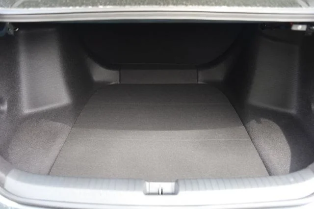 New 2026 Meteorite Gray Metallic Honda LX image 18