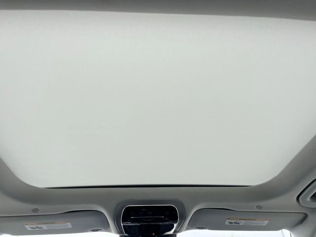 New 2026 Polar White Mercedes-Benz C 300 image 53
