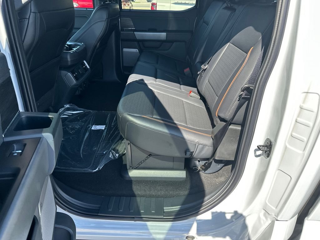 New 2025 White Ford Lariat image 20