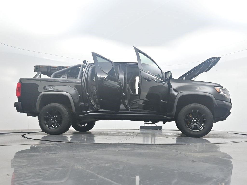 Used 2019 Black Chevrolet 4WD ZR2 image 36