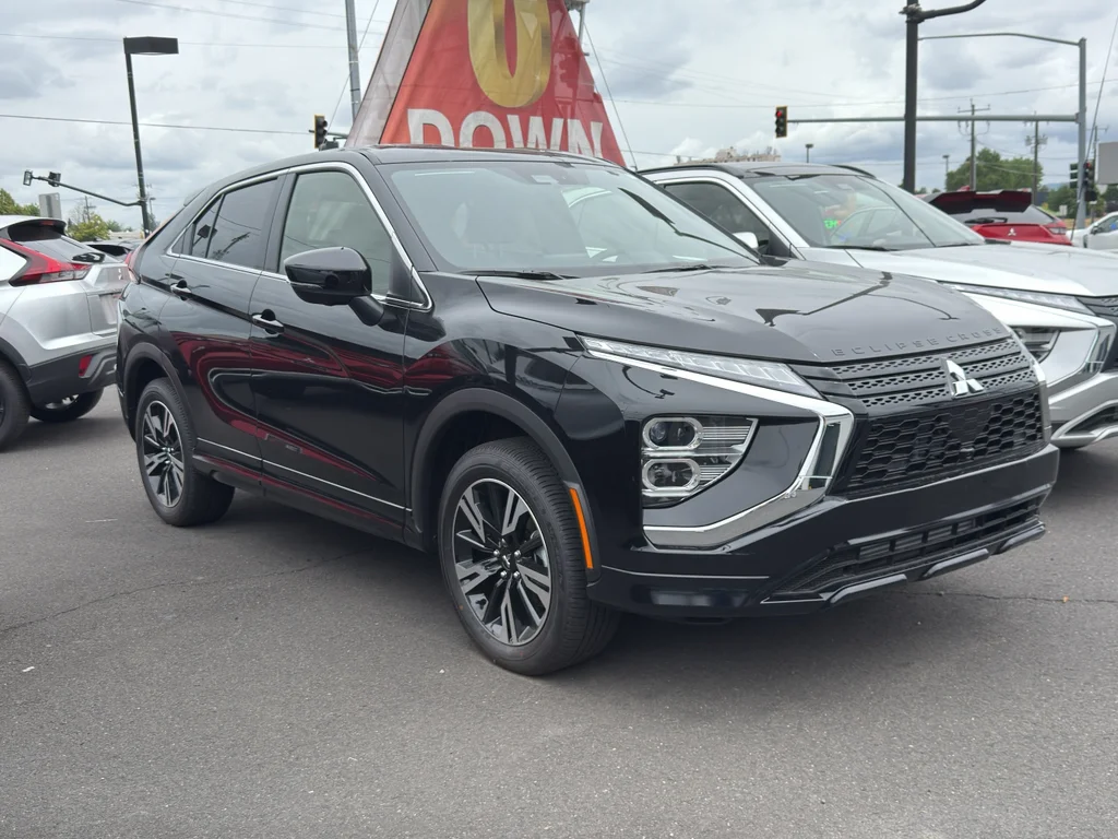 2026 Mitsubishi Eclipse Cross SEL S-AWC's photo