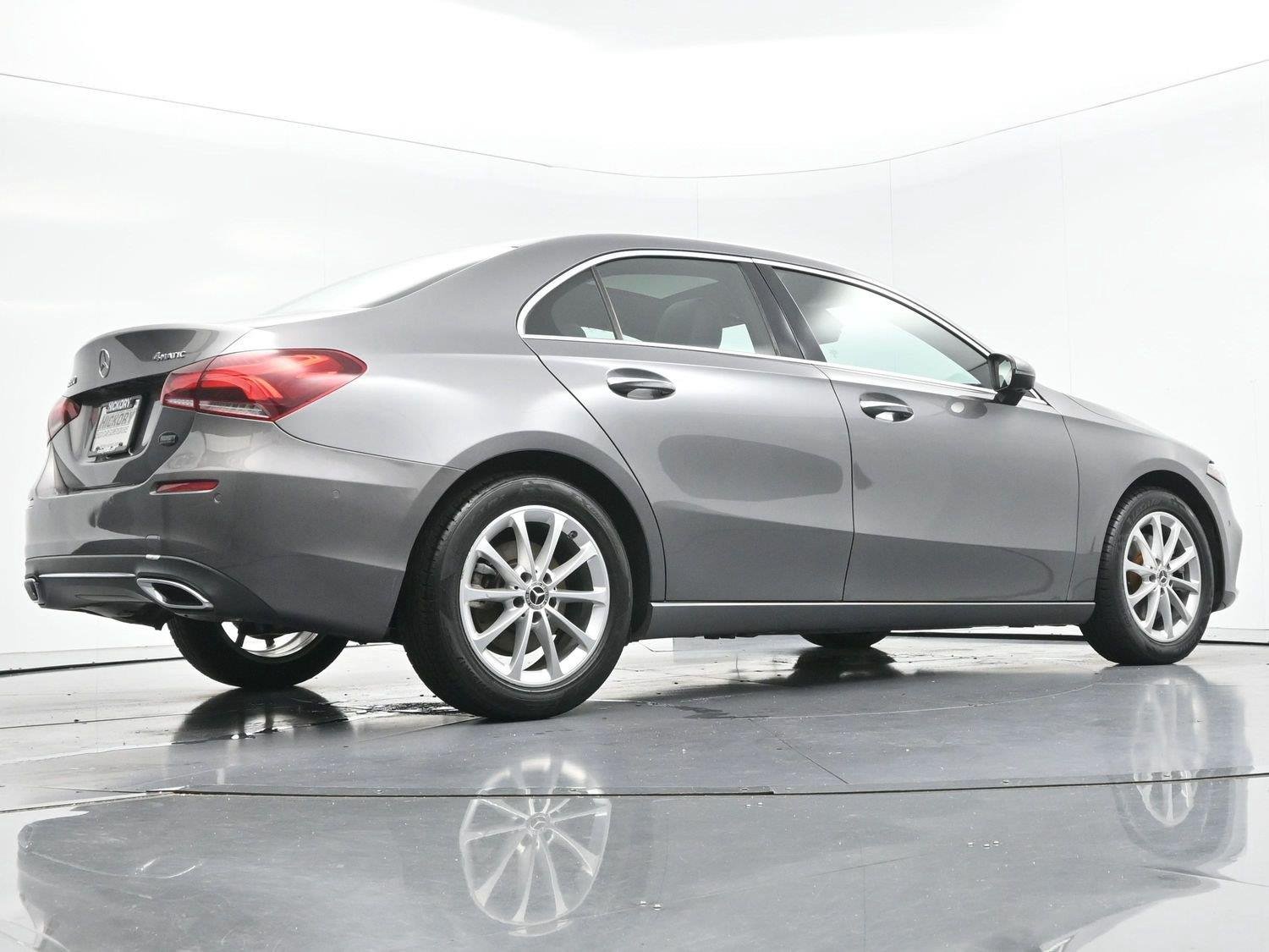 Used 2019 Mountain Grey Metallic Mercedes-Benz A 220 image 46