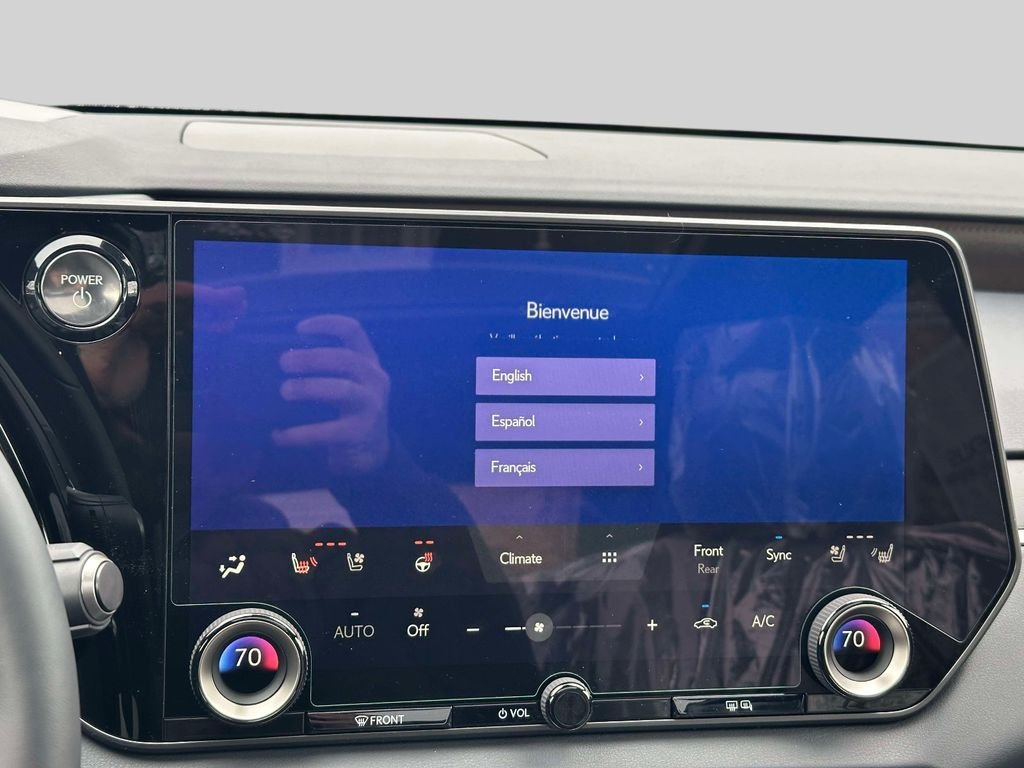 2026 Lexus RX 450h+ Luxury - Photo 23