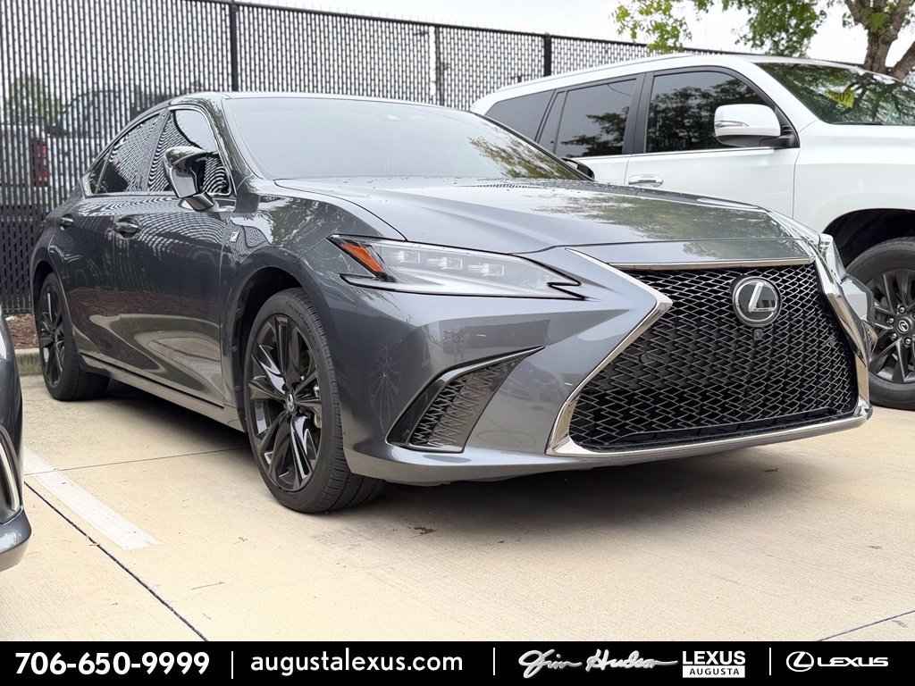 Used 2024 Gray Lexus 300h F SPORT Handling image 1