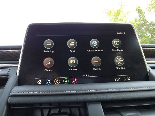 2021 GMC Yukon XL AT4 - Photo 21