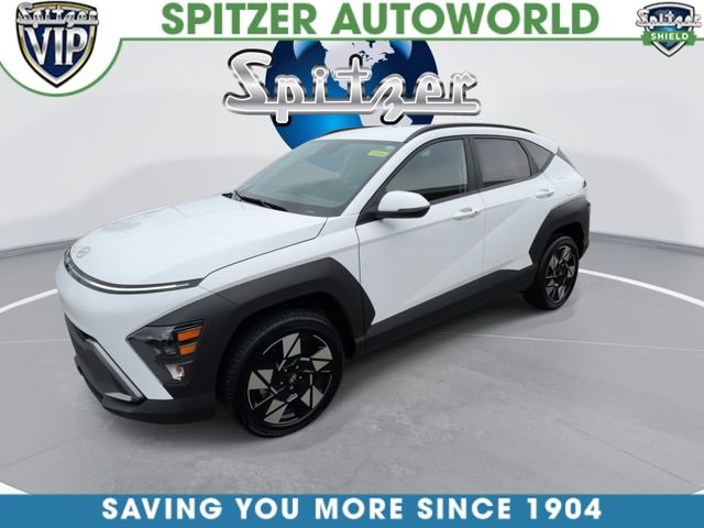 Certified Used 2025 White Hyundai SEL image 4