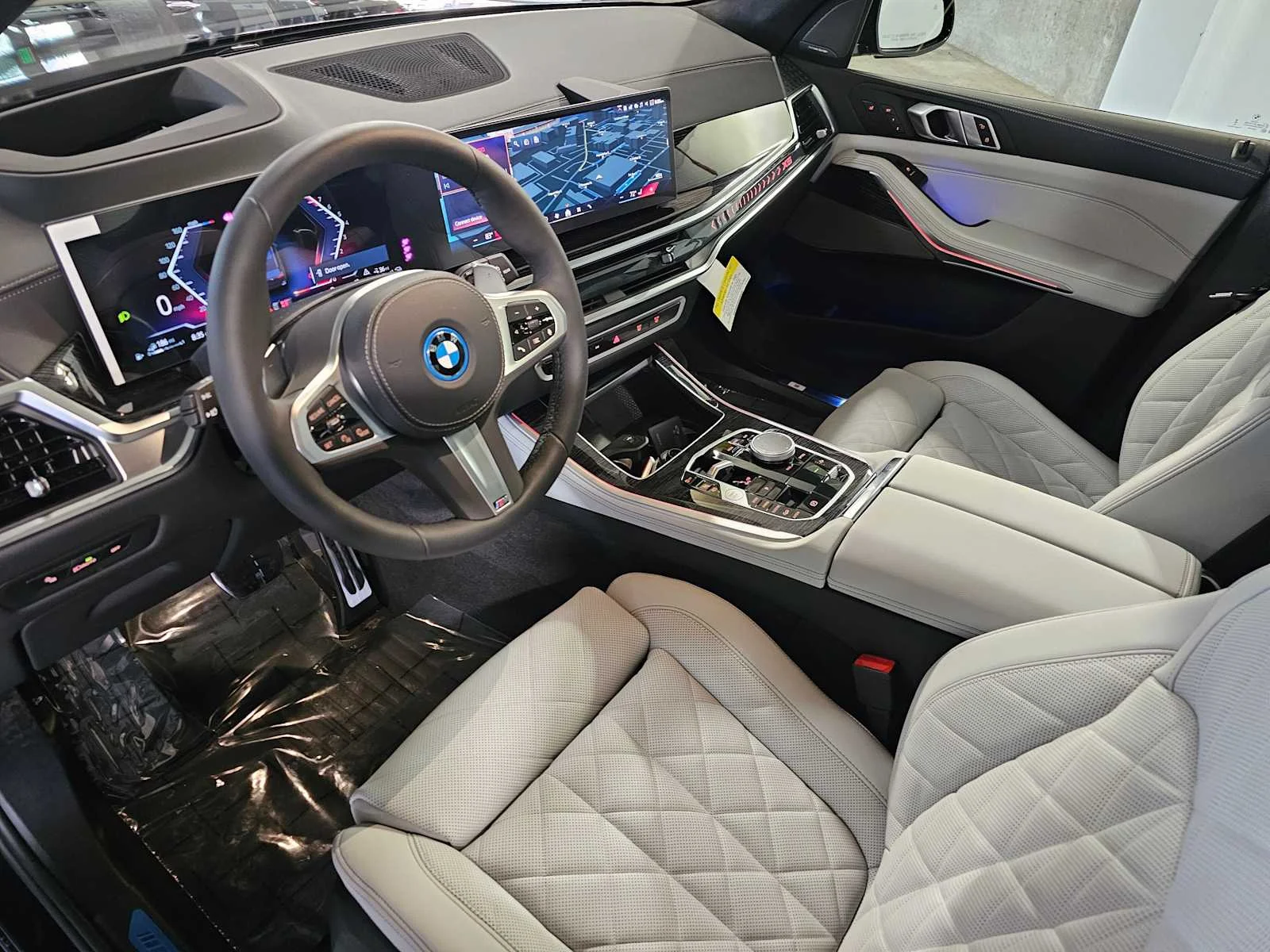 New 2026 Black Sapphire Metallic BMW xDrive50e image 2