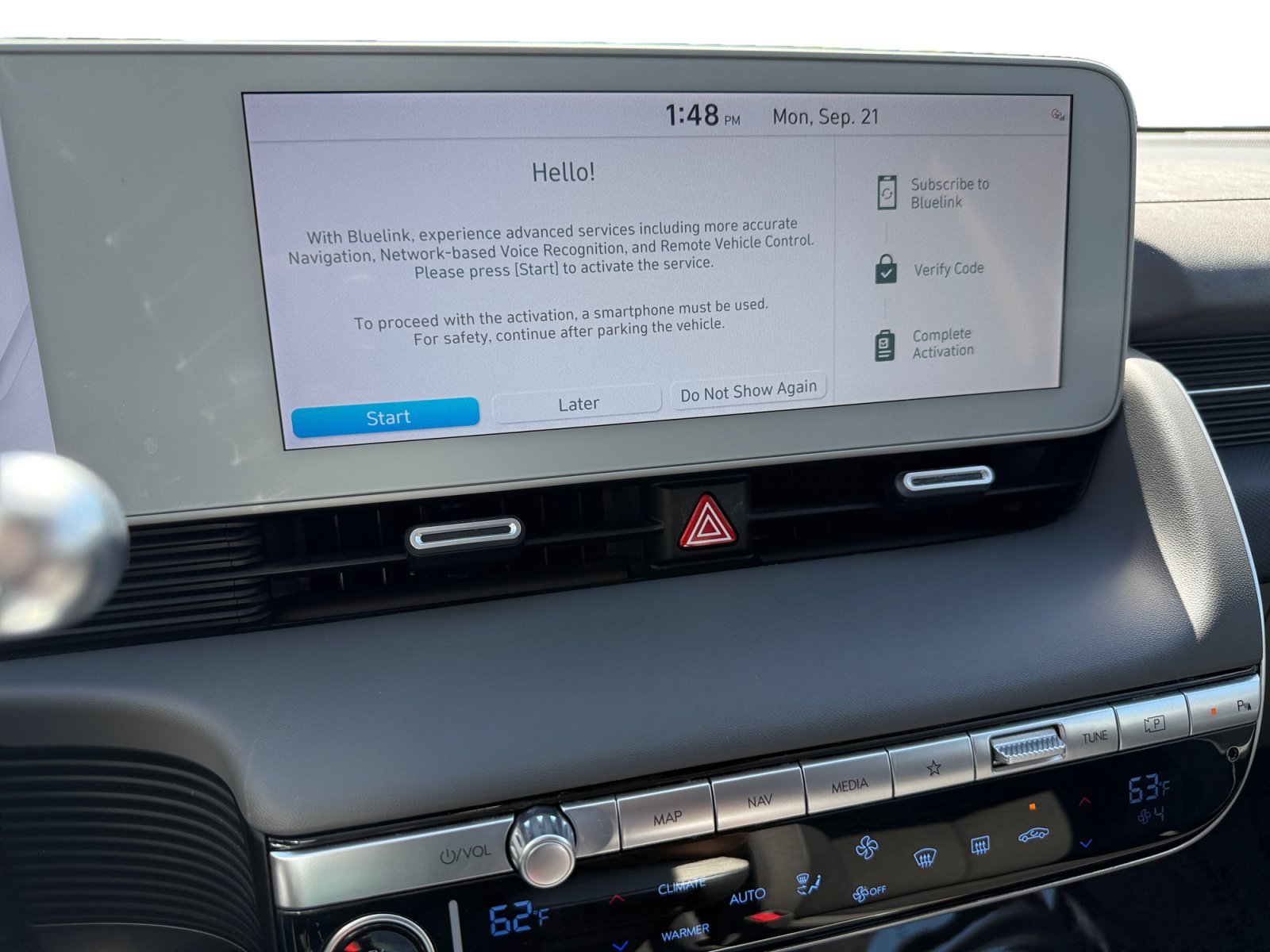 Certified Used 2024 Atlas White Hyundai SEL image 12
