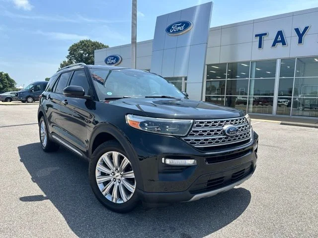 Used 2020 Black Ford Limited image 4