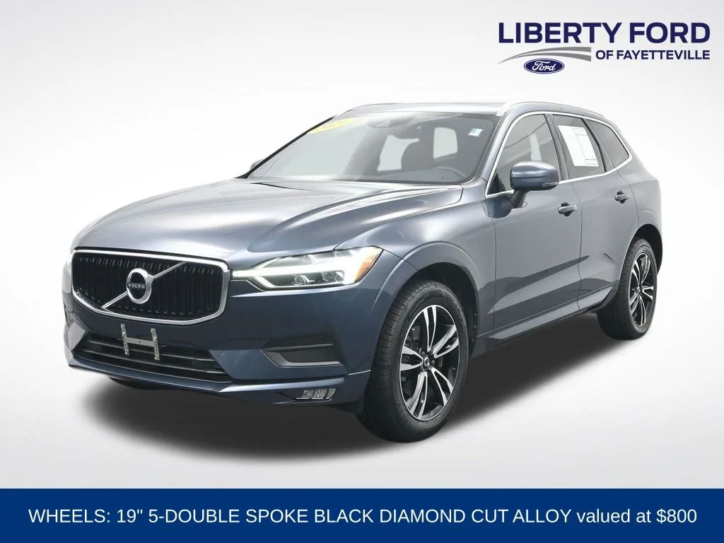 2021 Volvo XC60 T5 Momentum FWD's photo