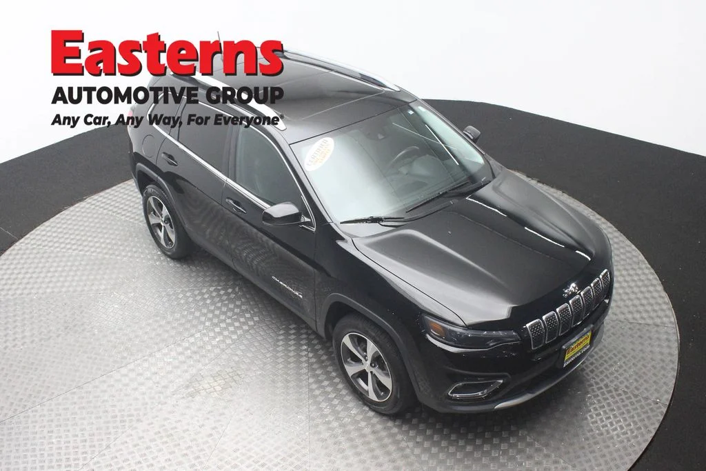 Used 2021 Black Jeep Limited image 3