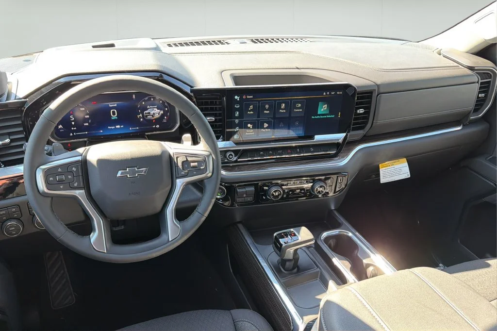 New 2026 Summit White Chevrolet LT Trail Boss image 21