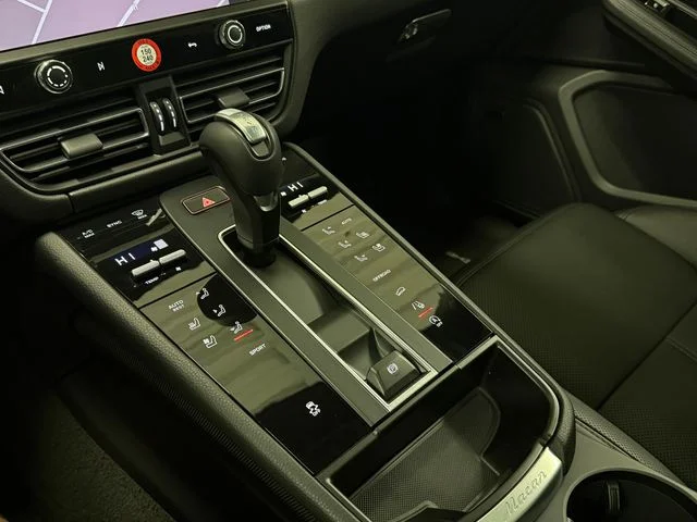 Certified Used 2026 White Porsche  image 18