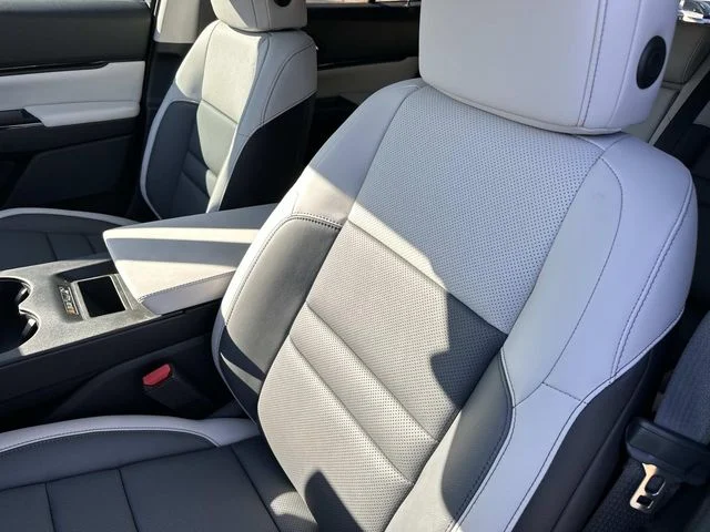 2026 Honda Prologue Elite - Photo 21