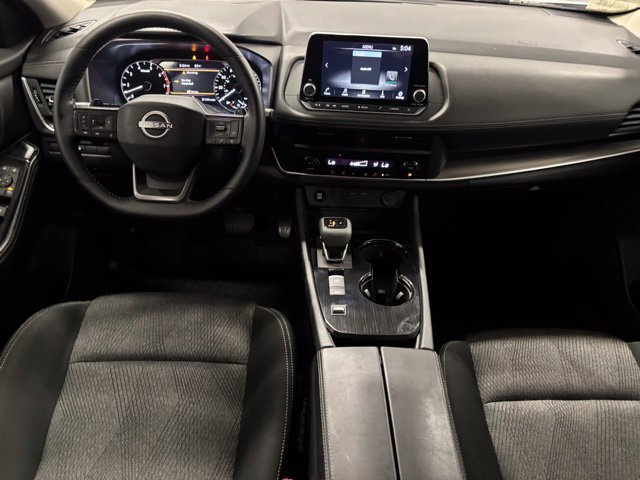 Used 2025 Silver Nissan SV image 11