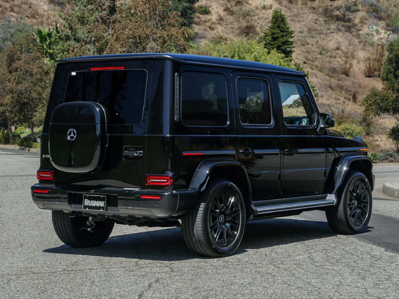 New 2027 Black Mercedes-Benz G 580 4MATIC® image 7
