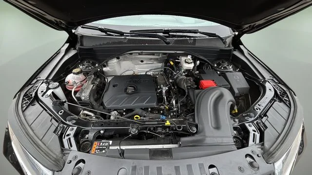 Used 2025 Black Chevrolet LT image 31