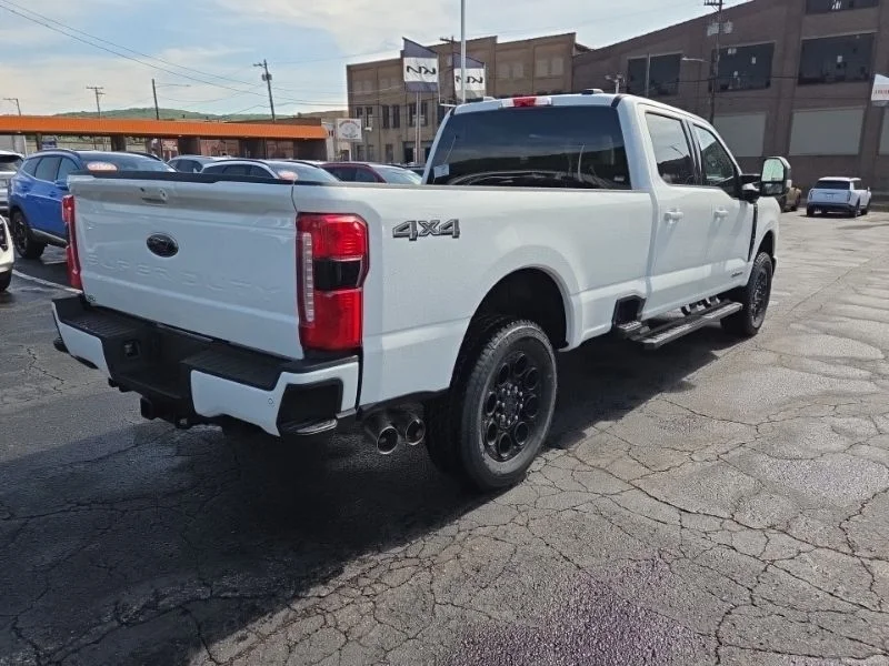 New 2026 Star White Metallic Tri-Coat Ford F-250® Lariat® image 7