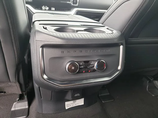 New 2027 Nocturnal Blue Metallic Ford MAX Platinum image 17