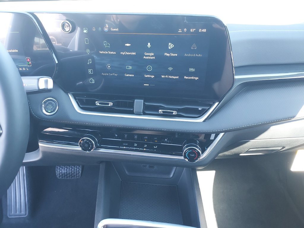 2027 Chevrolet Equinox LT - Photo 21