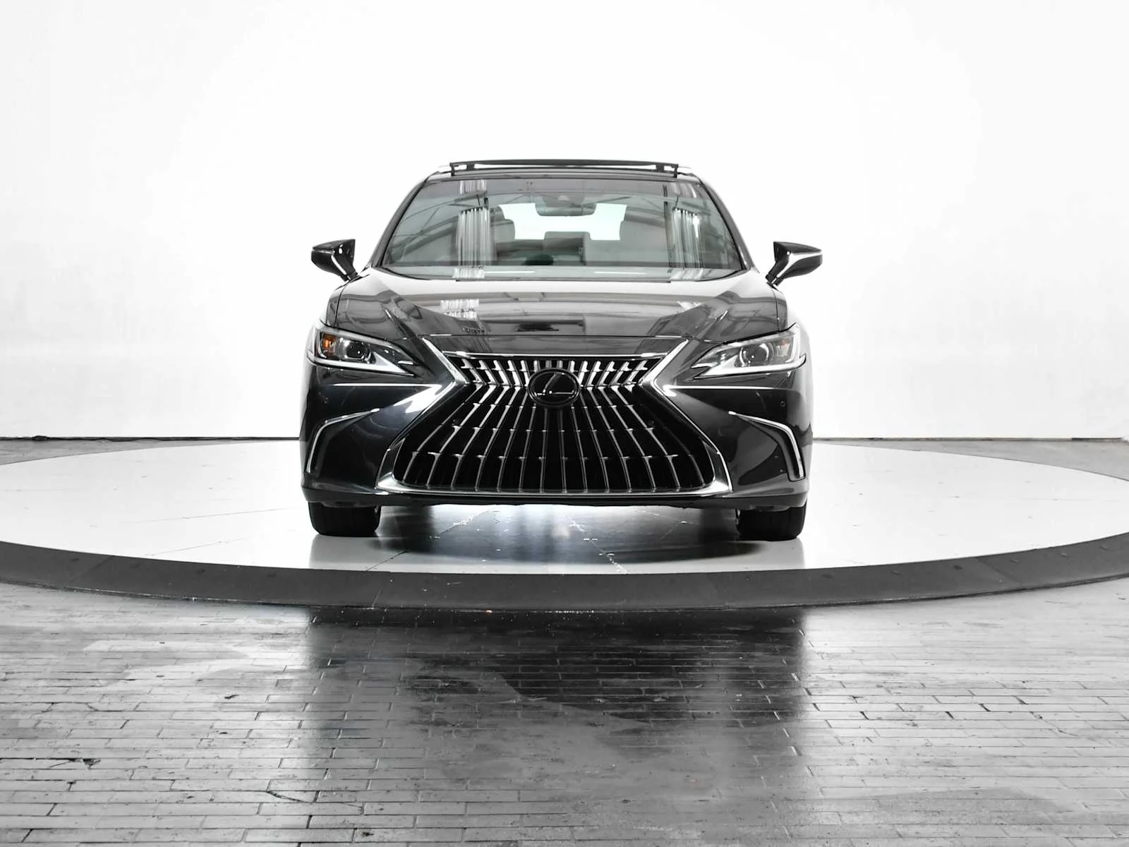 Certified Used 2025 CAVIAR Lexus  image 10