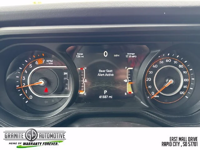2025 Jeep Wrangler 4-Door Rubicon - Photo 16