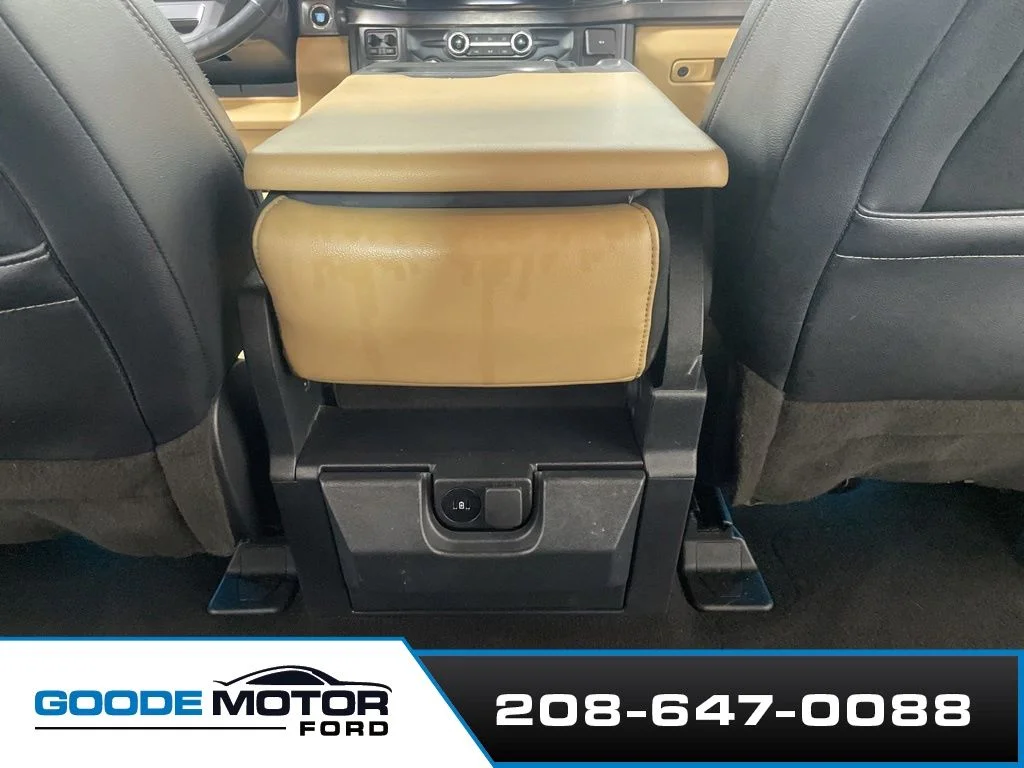 Certified Used 2023 Oxford White Ford Lariat image 21