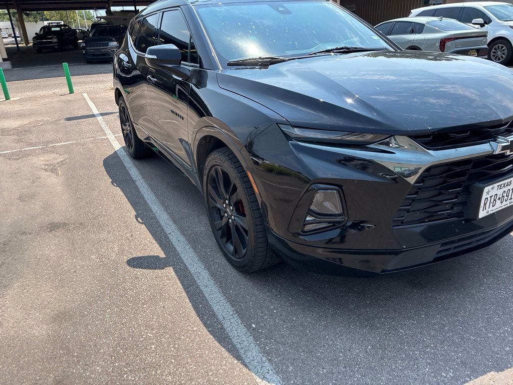 Used 2021 Black Chevrolet RS image 8