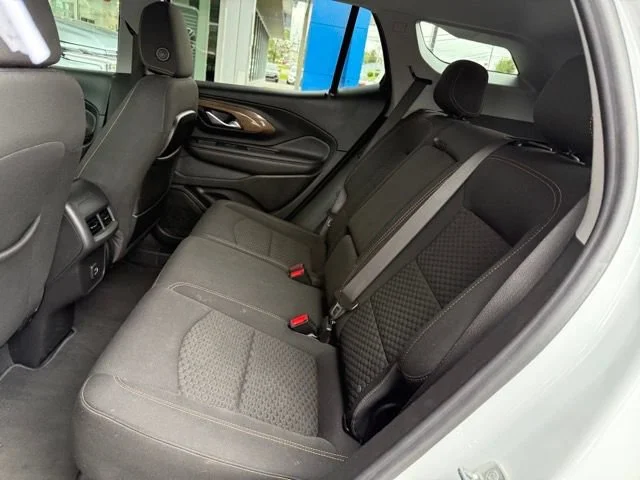 Used 2021 Summit White GMC SLE image 24