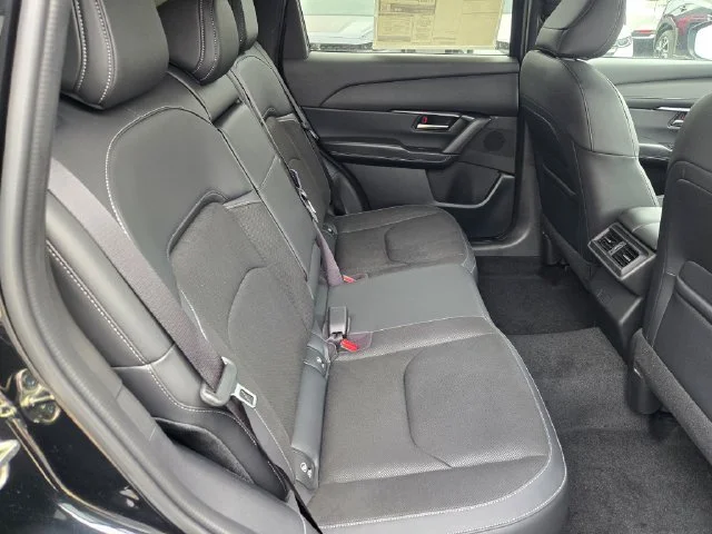 New 2026 Jet Black Mica Mazda 2.5 S Preferred AWD image 9