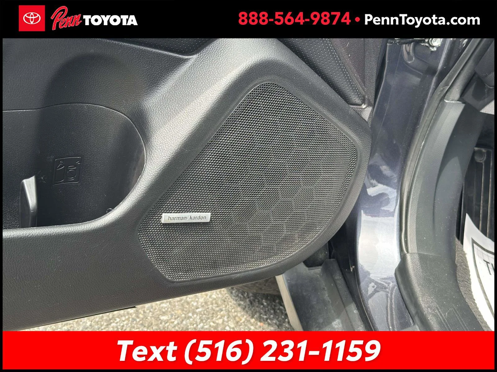 Used 2017 Carbide Gray Metallic Subaru Limited image 16