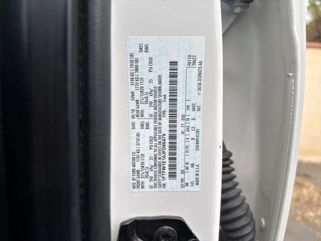 Used 2018 White Ford Lariat image 12