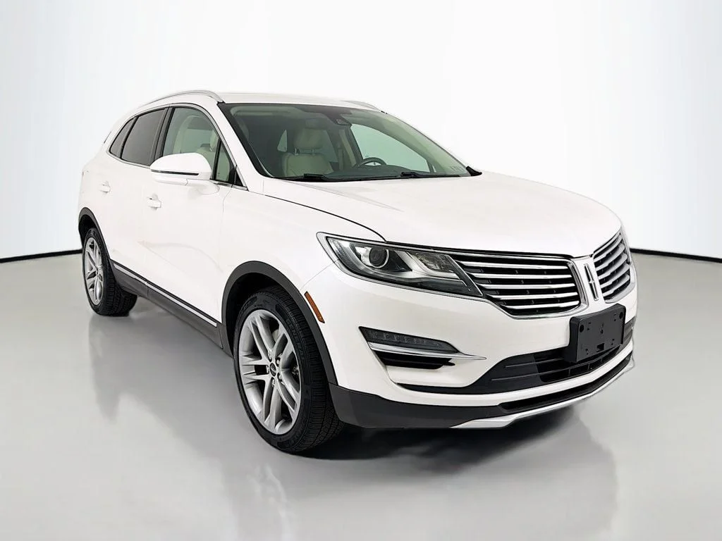 2017 Lincoln MKC Reserve AWD's photo