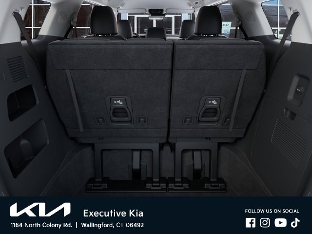 New 2027 White Kia LXS image 19