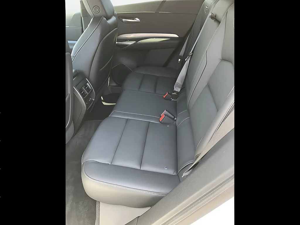 Certified Used 2025 Crystal White Tricoat Cadillac Premium Luxury image 9