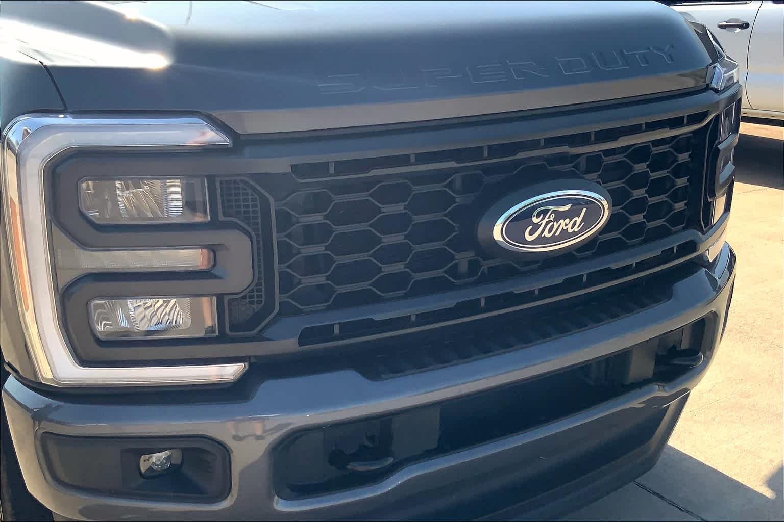 Used 2023 Carbonized Gray Ford XL image 29