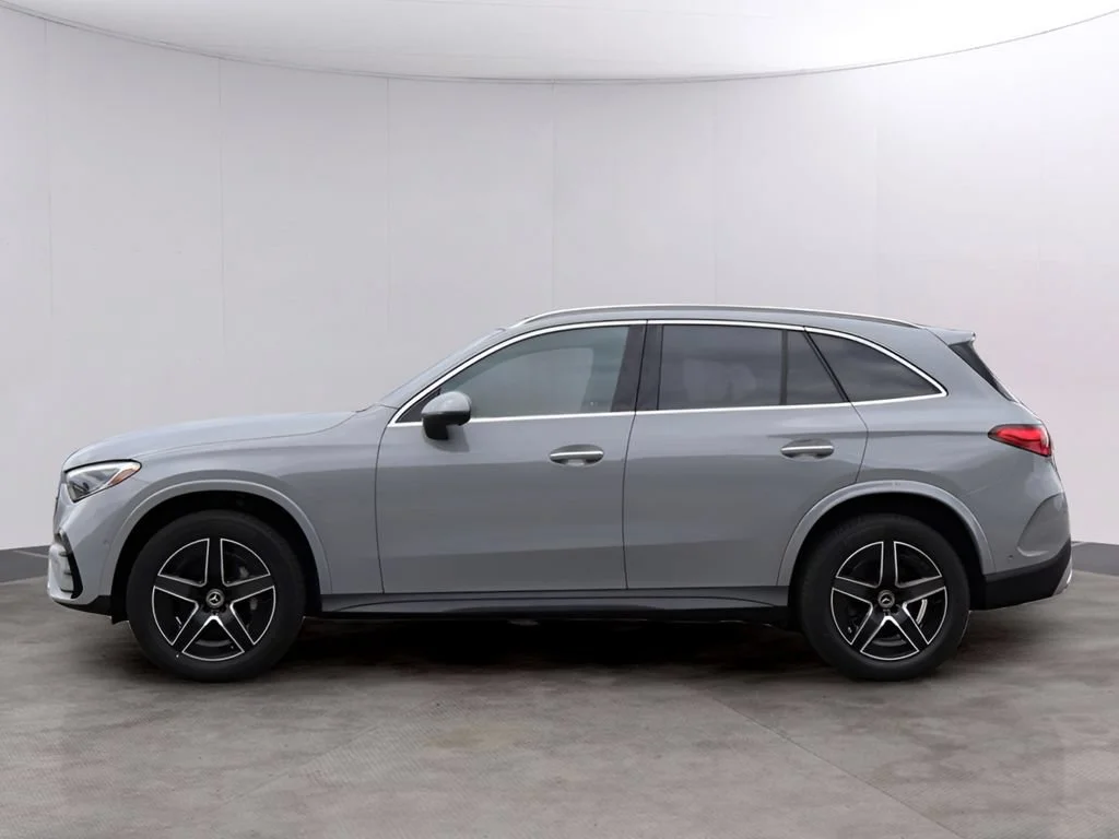 New 2026 MANUFAKTUR Alpine Grey Mercedes-Benz GLC 300 image 42