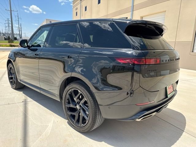 Used 2025 Black Land Rover SE image 6