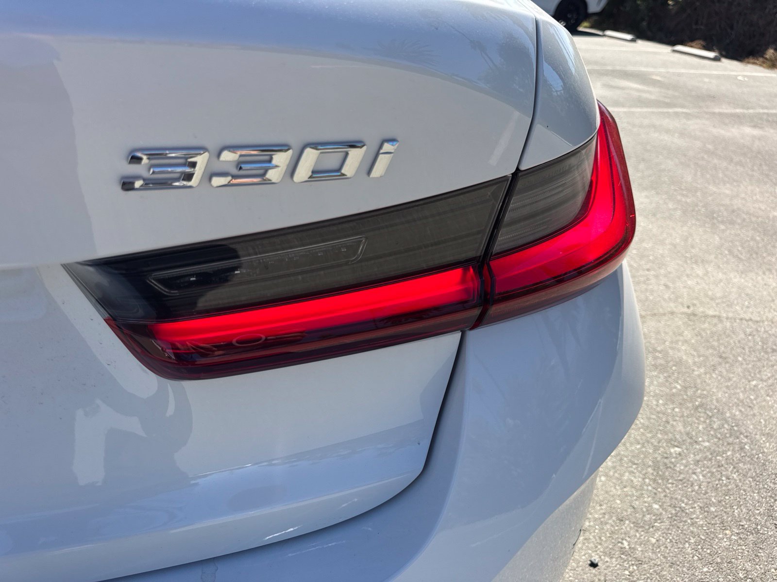 New 2026 Alpine White BMW 330i image 14