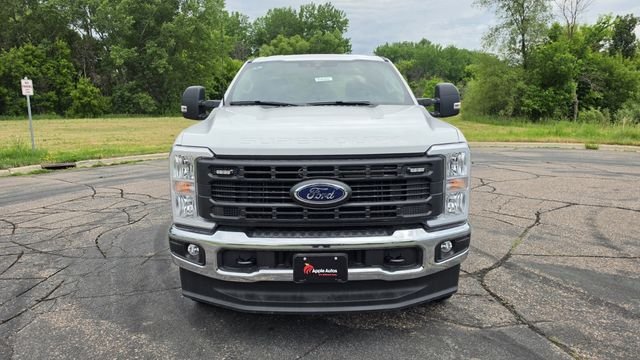 New 2026 Oxford White Ford XL image 8