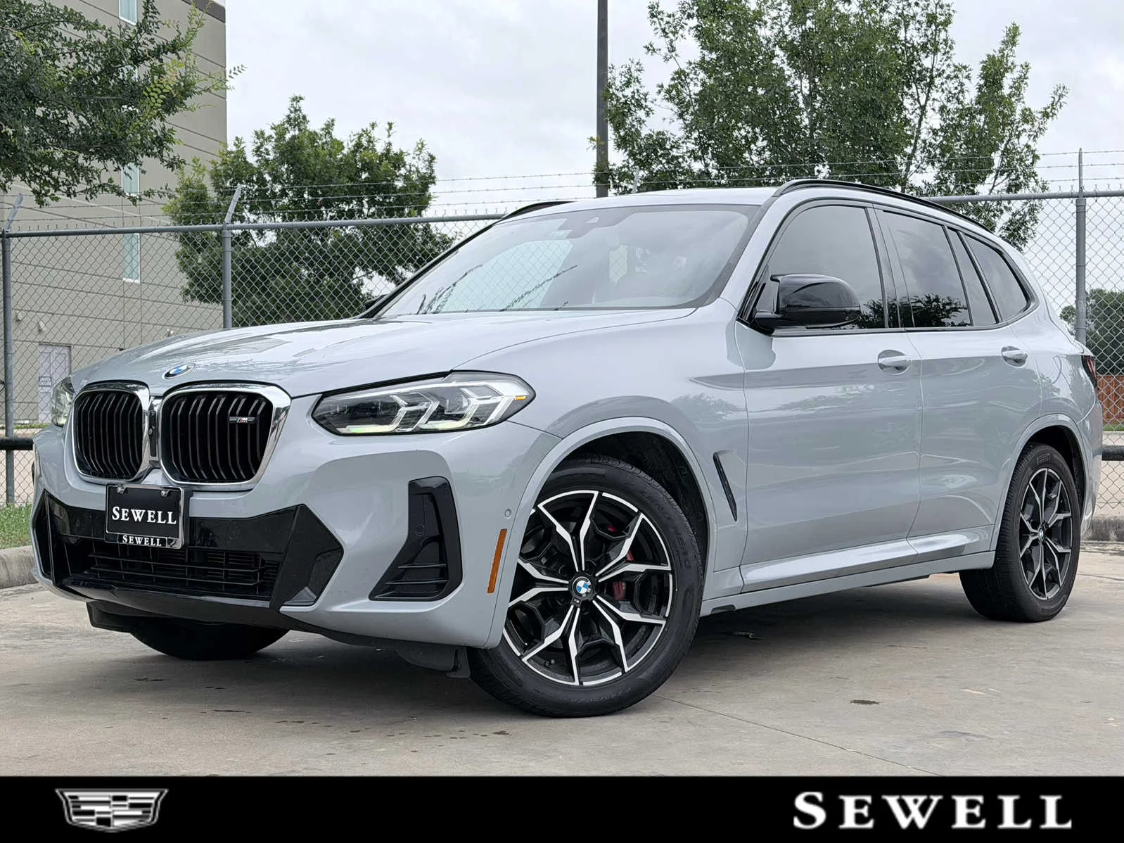 2022 BMW X3 M40i's photo