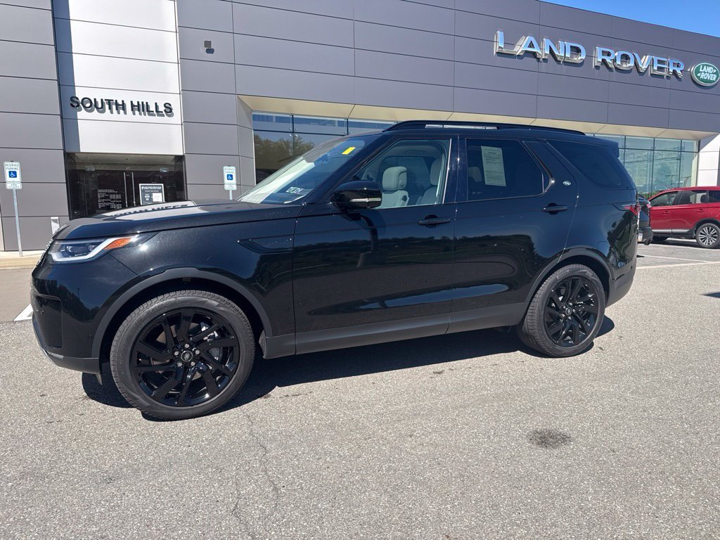 Certified Used 2025 Santorini Black Metallic Land Rover S image 1