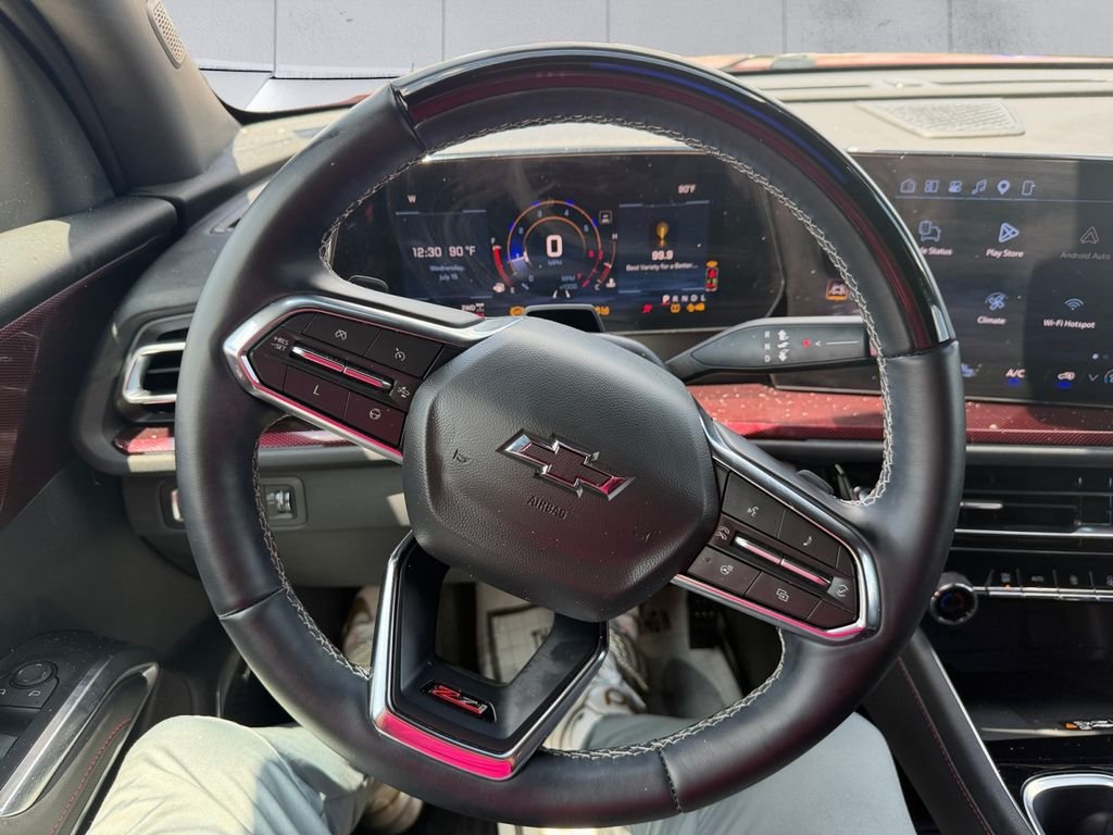 Used 2024 Red Chevrolet Z71 image 9