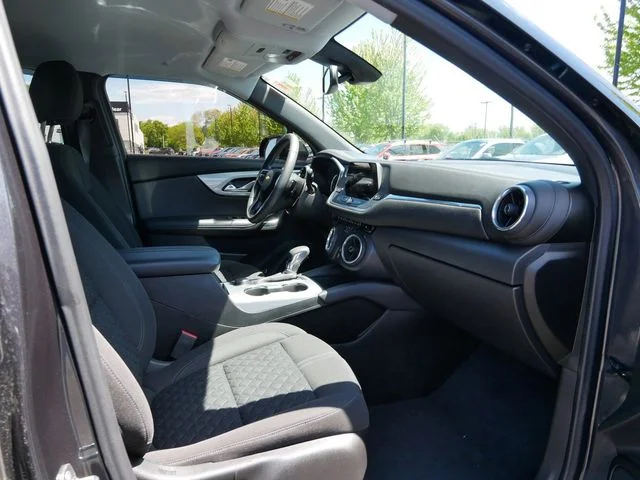 2022 Chevrolet Blazer 2LT - Photo 8