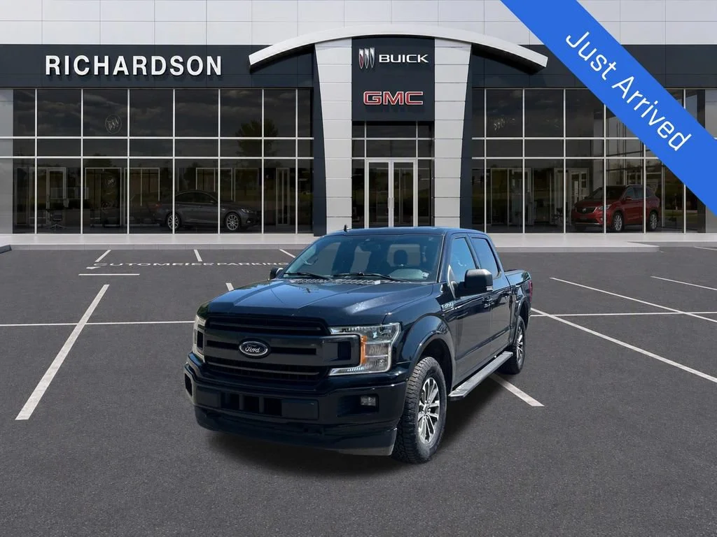 Used 2019 Black Ford XLT image 1