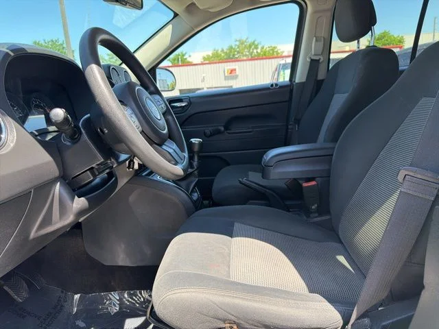 Used 2014 White Jeep Sport image 13