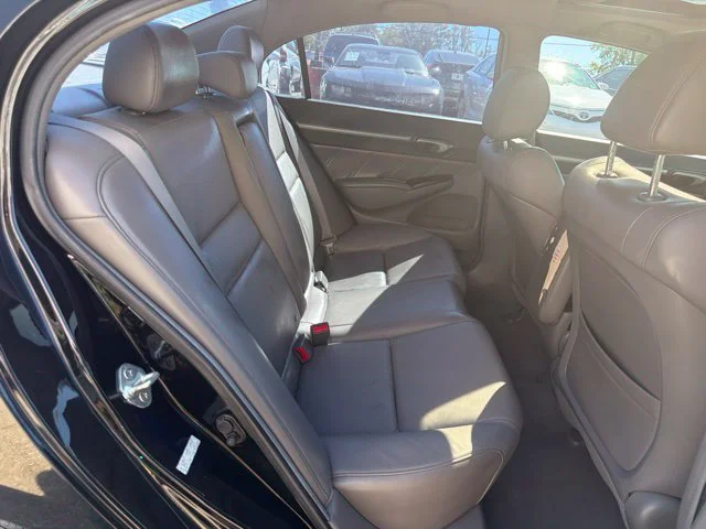Used 2009 Black Honda EX-L image 23